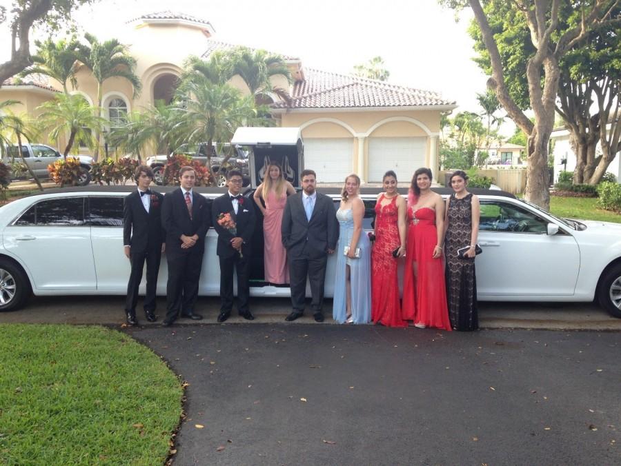 GianLuca Aguiar, Louis Dorta, Nick Chevallier, Caroline Williams,
Alexandre Moraes, Morgan Geltzer, Lilia Pretto and Sandra Figuroa and
Abigail Hason (see left to right) stand in front of their limo before
going off to the event.