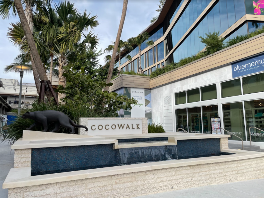 Though not all the stores are open yet, Cocowalk is already welcoming visitors.