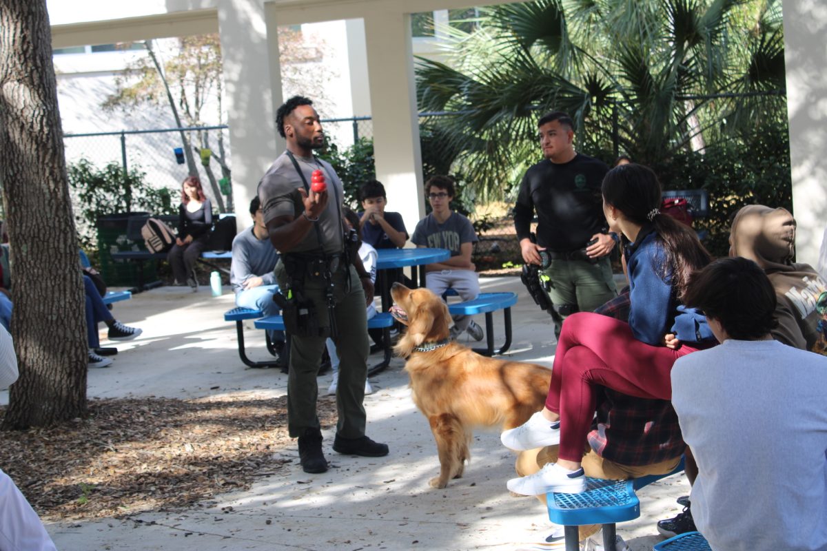 PHOTOGALLERY: K-9 Unit Visits MPSH